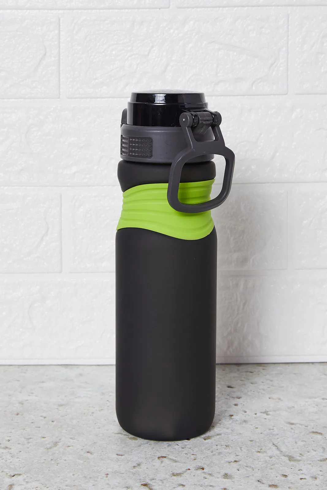 Green And Black Printed Water Bottle(700ml)