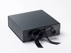 Medium Black Luxury Gift box with magnetic closure, and choice of ribbon (12)