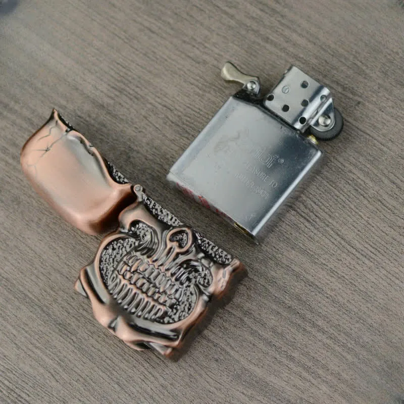 Retro Heavy Duty Armor Skull Refillable Kerosene Lighter